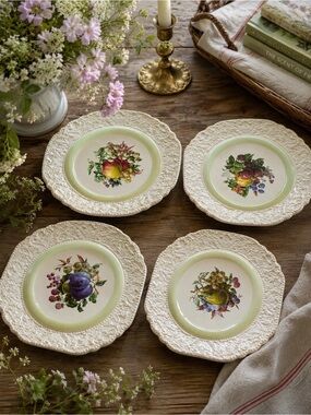 Set of Four 🍇🍓🍒 8” Vintage Cuthbertson Plates